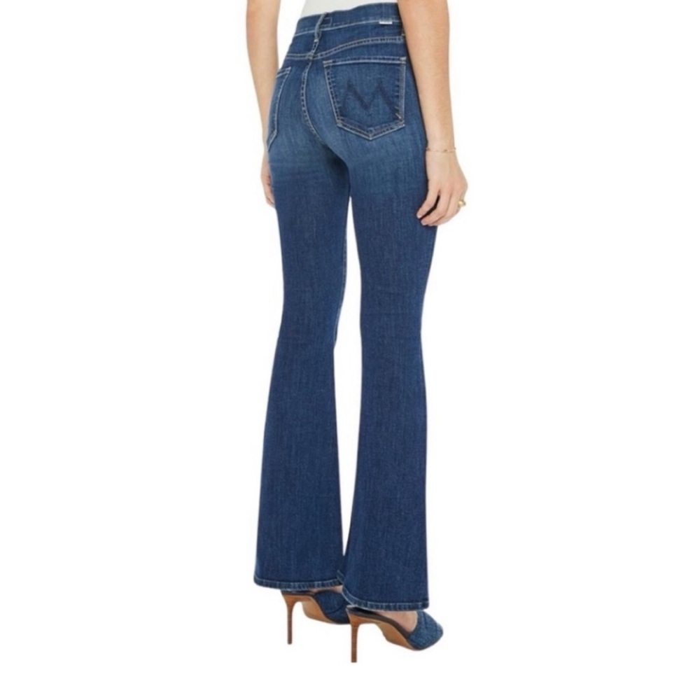 Mother Denim The Weekend Flare Jeans size 29 in Teaming Up Wash - Picture 2 of 9